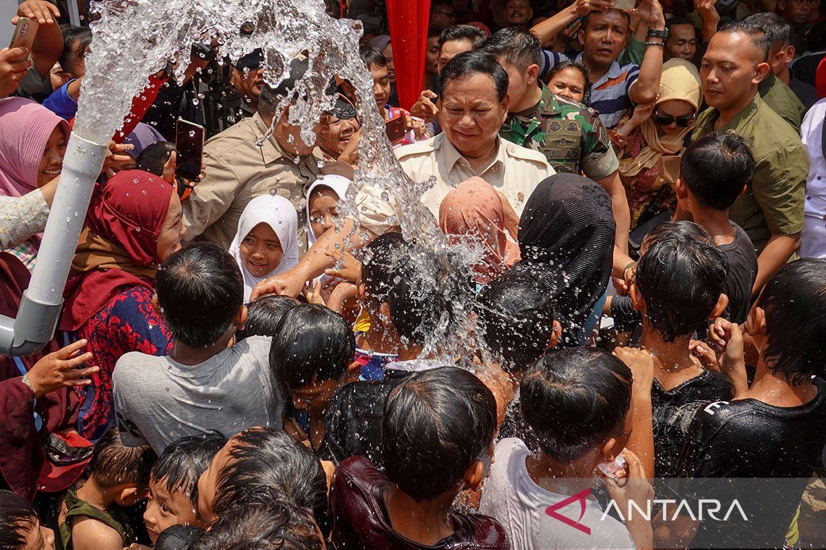 Resmi: Menteri Pertahanan Menghadiri Acara Penyelenggaraan Sumur Bor di Banyumas