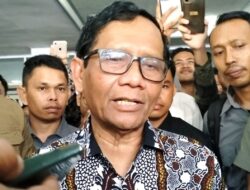 Menteri Koordinator Bidang Politik, Hukum, dan Keamanan menyatakan bahwa yang sering curang adalah peserta kontes.