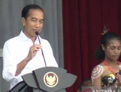 Jokowi Menghadiri Acara Sail Teluk Cenderawasih dan Meresmikan Bandara