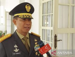 Panglima TNI melakukan mutasi 49 perwira tinggi, termasuk pangkostrad dan pangdam