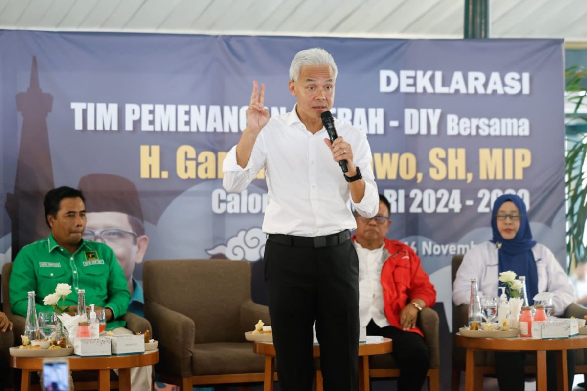 Ganjar Pranowo bertekad untuk menciptakan lebih banyak lapangan kerja