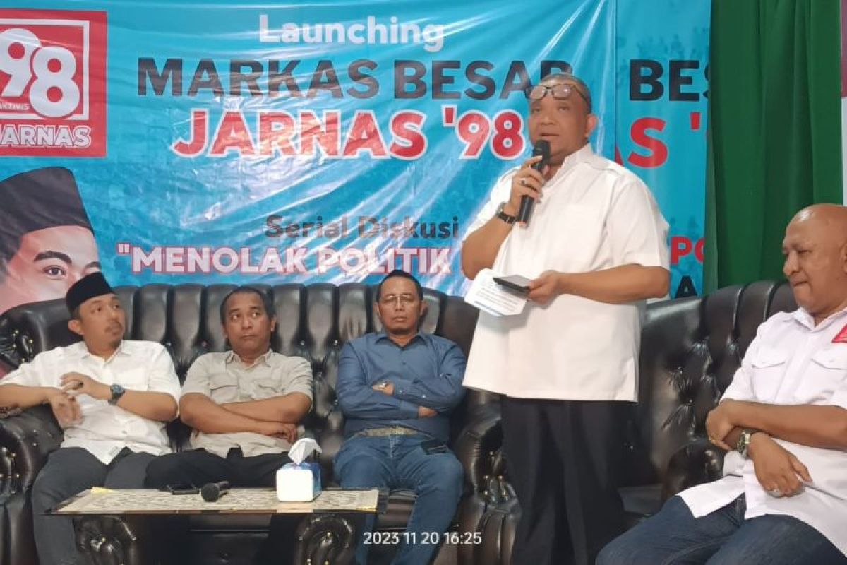 Jaringan Nasional untuk Demokrasi (Jarnas) 98 mendorong semua elemen bangsa untuk menjalankan demokrasi tanpa fitnah