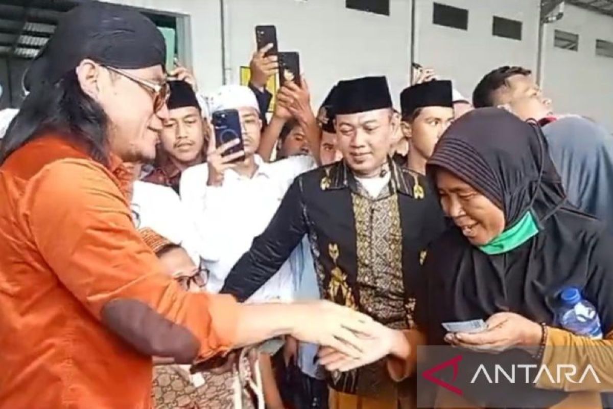 Klarifikasi Gus Miftah dan Pemakaman Lukas Enembe: Politik Kemarin