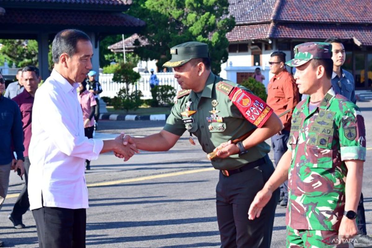 Jokowi Resmikan Sejumlah Infrastruktur di Jatim