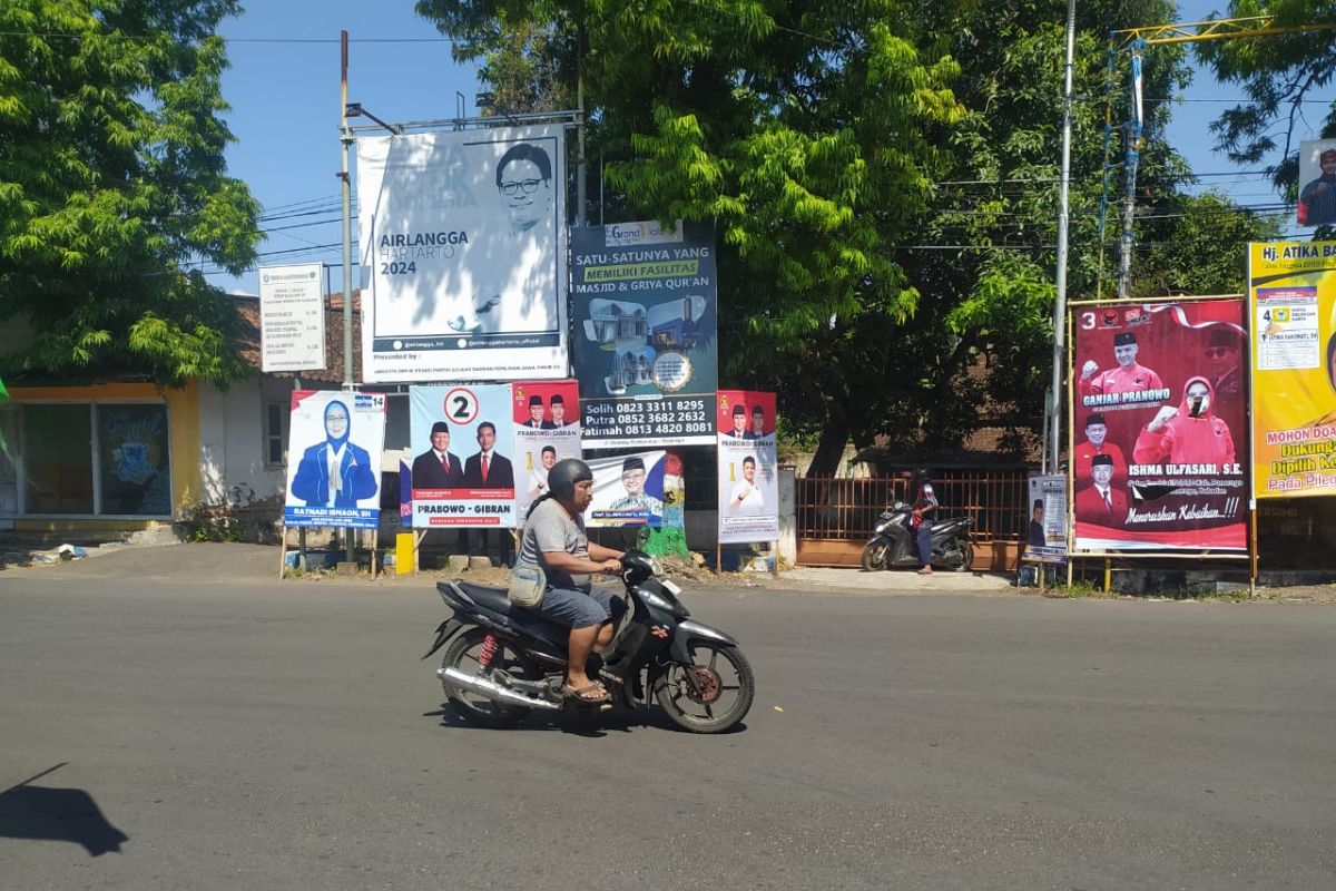 Bawaslu Ponorogo Menemukan Ratusan Pelanggaran terhadap Alat Peraga Kampanye