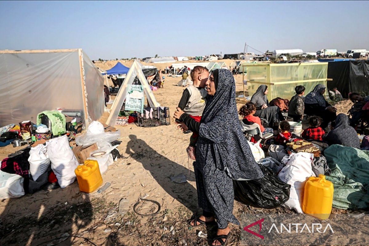 Pengusiran Warga Palestina dari Gaza dan Pemasangan Bendera Setengah Tiang bagi Lukas Enembe Menuai Kecaman – Berita Terpopuler Hari Rabu