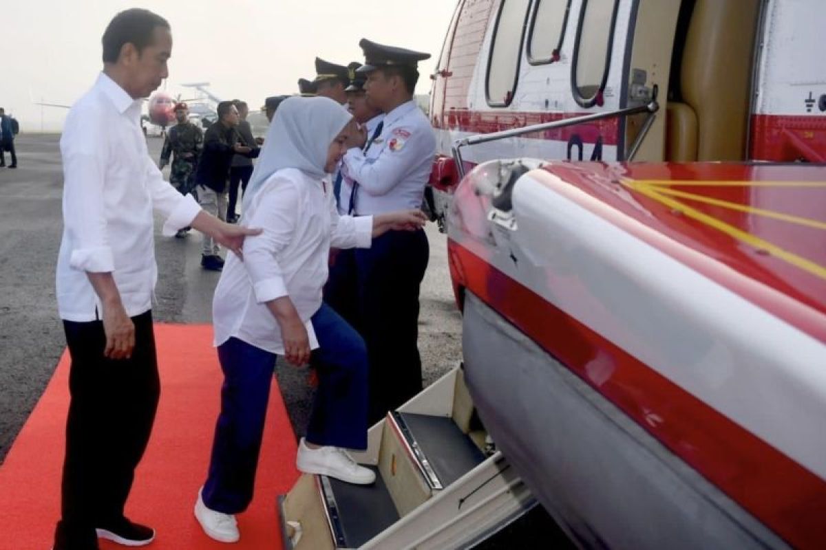 Presiden Jokowi mengunjungi Purworejo untuk meresmikan terminal dan jembatan baru