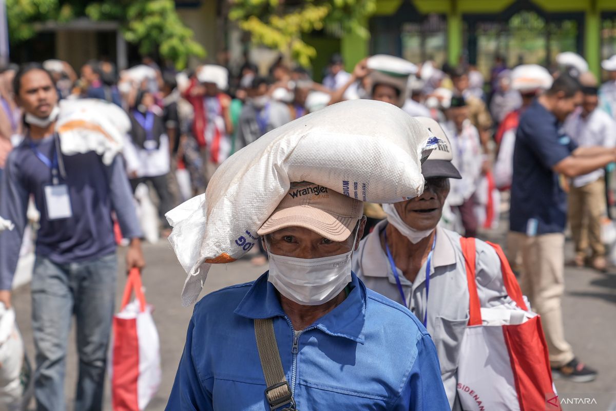 TKN mempertanyakan kekhawatiran TPN terkait bansos