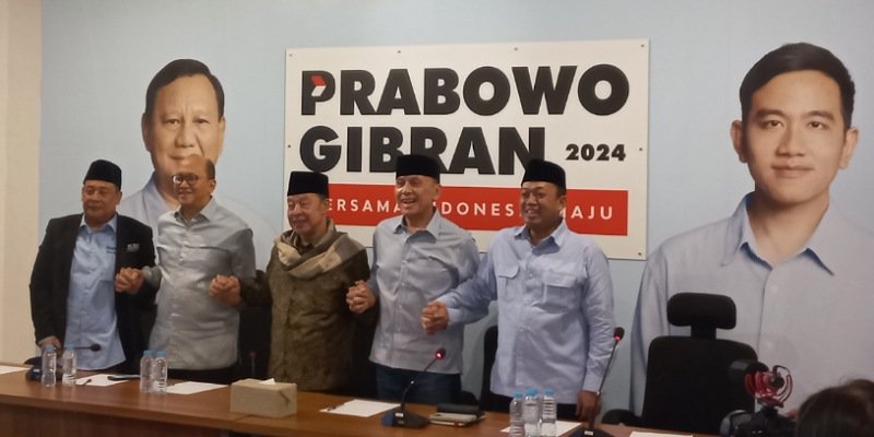 Pemimpin Pondok Pesantren Buntet Memberikan Dukungan untuk Prabowo-Gibran, Iwan Bule: Dipastikan Jawa Barat Akan Menang dengan Gemilang!