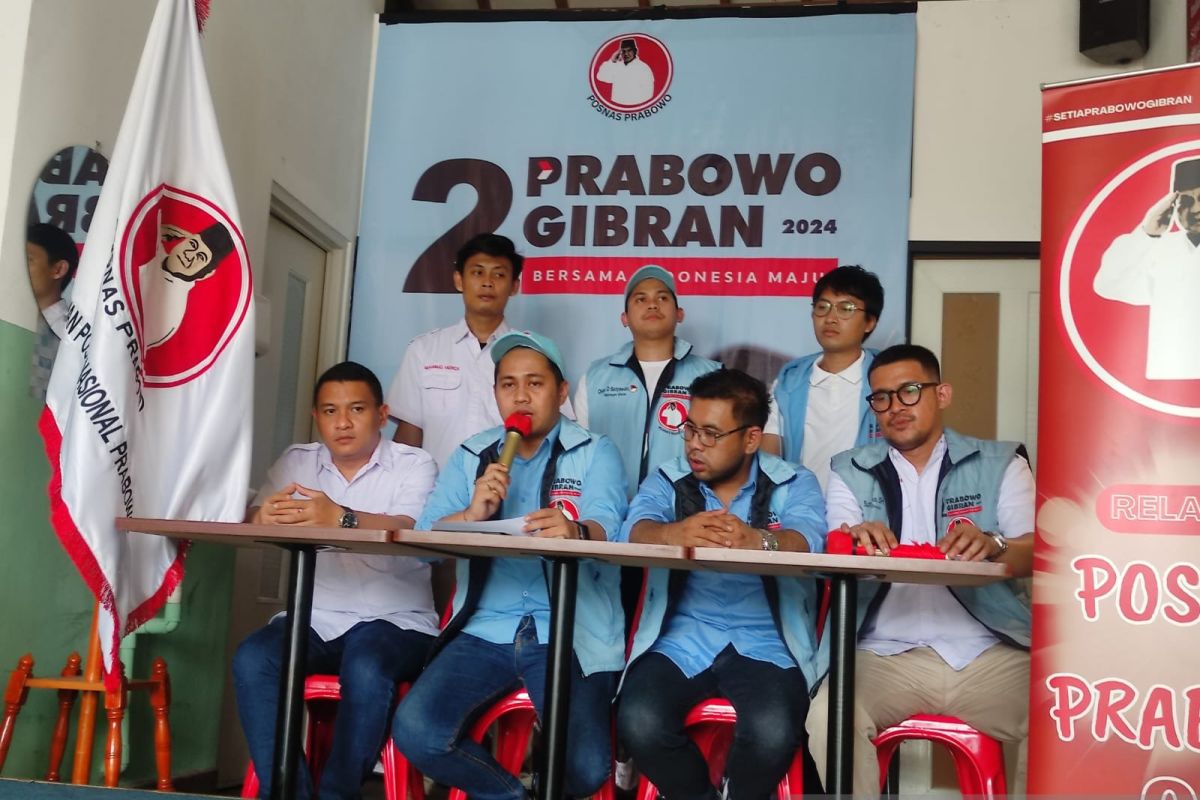 Relawan Prabowo Meminta Untuk Mengibarkan Bendera Merah Putih Demi Pemilu yang Damai