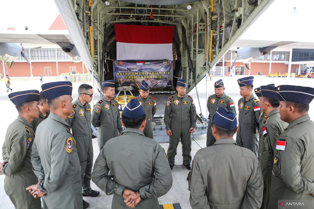 Helikopter baru milik TNI AU melakukan misi perdana ke Gaza-PHPU di MK kemarin