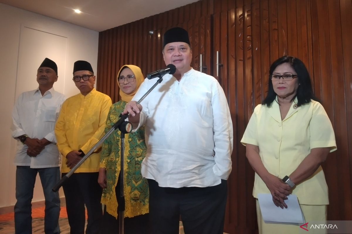 Airlangga merespons kemungkinan aklamasi di Munas Golkar