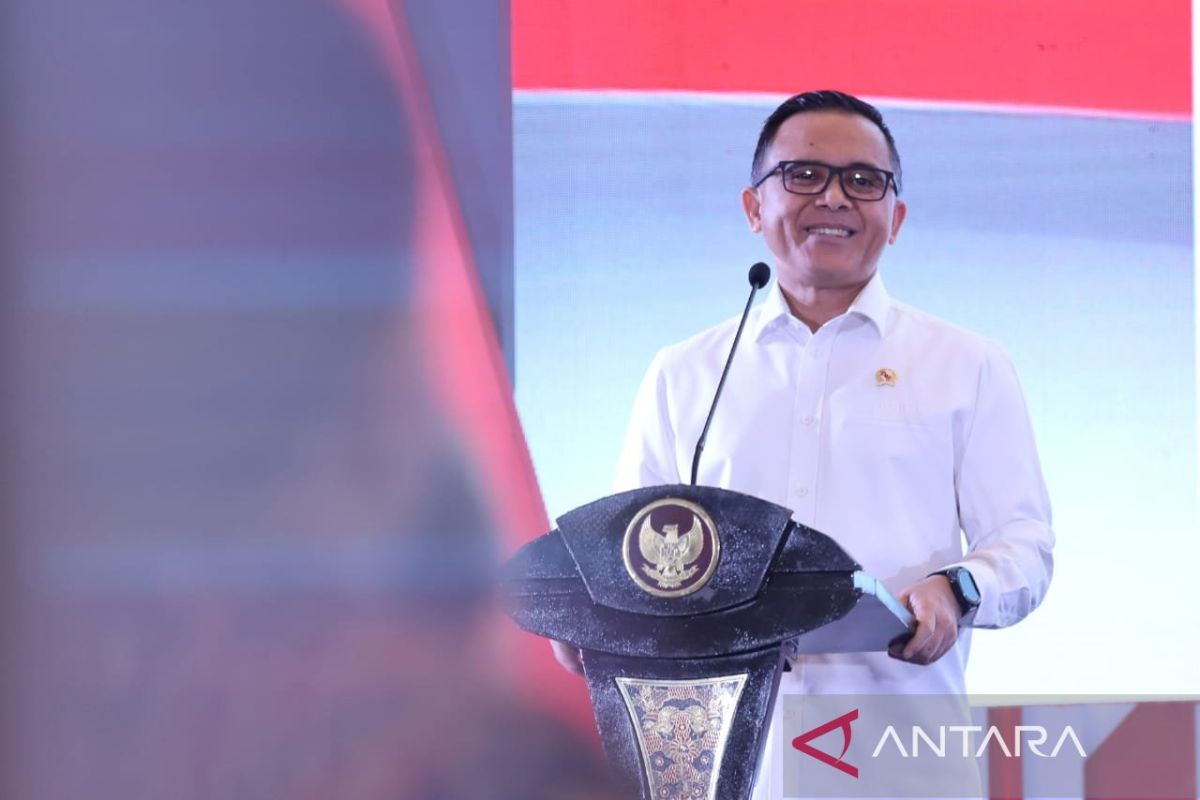 Menpan RB memberikan apresiasi kepada ASN yang tetap memberikan pelayanan saat Lebaran 2024