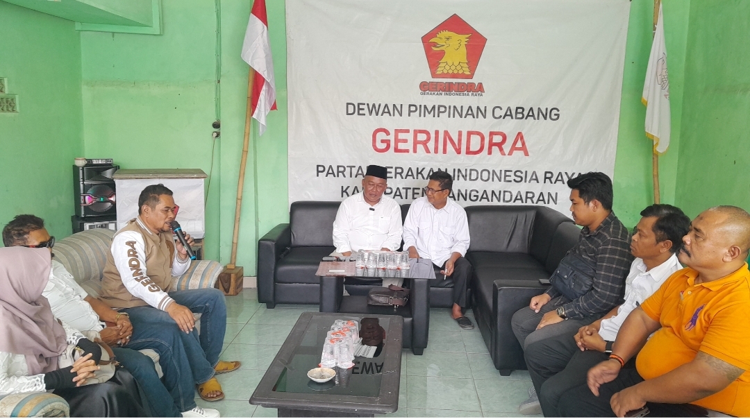 Dadang Solihat Daftar Sebagai Bacabup di Gerindra Pangandaran