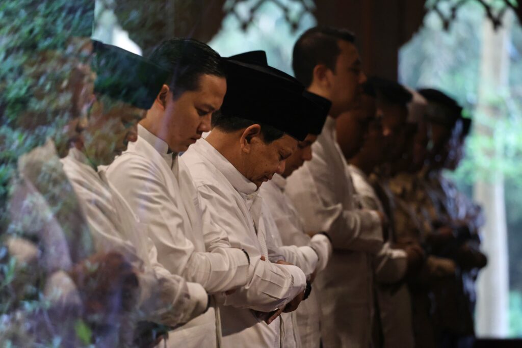 Prabowo Subianto Joins Eid al-Adha 1445 H Festivities at Nurul Wathan Mosque in Hambalang