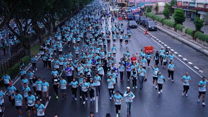 Riau Bhayangkara Run 2024 di Pekanbaru Disemarakkan oleh 10 Ribu Peserta