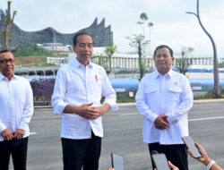 On Monday Morning, President Jokowi and Defense Minister Prabowo Subianto Discuss IKN Development Progress