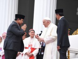 Prabowo Subianto Shares the Moment of Shaking Hands with Pope Francis, Expresses Indonesia’s Diversity and Harmony