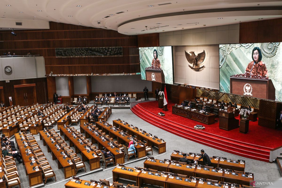 Sejarah Parlemen Indonesia pada Tanggal 16 Oktober