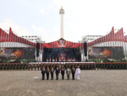 Jokowi Emphasizes Strong Ties Between TNI and the People During TNI’s 79th Anniversary