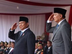 Passionate Crowds Cheer for Prabowo Subianto and Defense Minister Sjafrie as They Parade Maung in Handover Ceremony