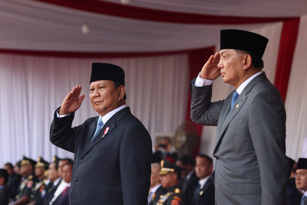 Passionate Crowds Cheer for Prabowo Subianto and Defense Minister Sjafrie as They Parade Maung in Handover Ceremony