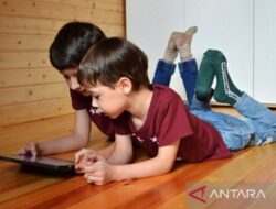 Penelitian: Dampak Screen Time Berlebihan pada Otak Anak