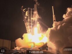 SpaceX Luncurkan 23 Satelit Starlink: Menguatkan Dominasi Internet