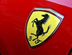Ferrari Bantah Tunda Mobil Listrik Kedua, Alasannya Terungkap
