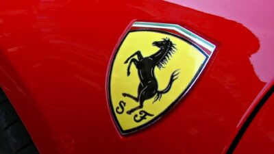 Ferrari Bantah Tunda Mobil Listrik Kedua, Alasannya Terungkap