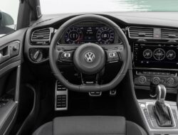 Volkswagen Konfirmasi Kembalinya Tombol dan Kenop!