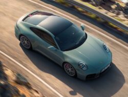 Porsche 911 Carrera 4S 2026: Tenaga Lebih Besar & Performa Terbaik