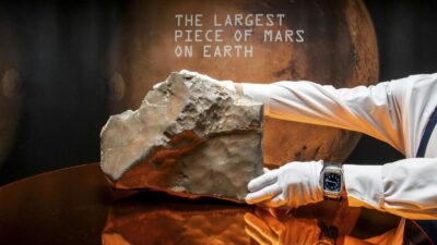 Meteorit Mars 25 Kg Terbesar di Bumi Dijual Rp86 Miliar: Penemuan Langka!