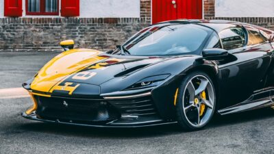 Ferrari Daytona SP3 Langka Pecahkan Rekor Lelang