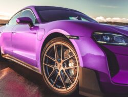Porsche Siapkan Fitur Kontroversial untuk Mobil Listrik: Apa yang Harus Diketahui?