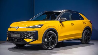 Review Volkswagen T-Roc: Golf SUV yang Trendi