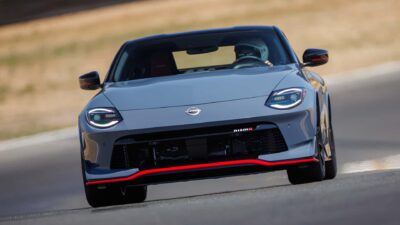 Nissan Z Nismo Memperkenalkan Varian Manual Baru