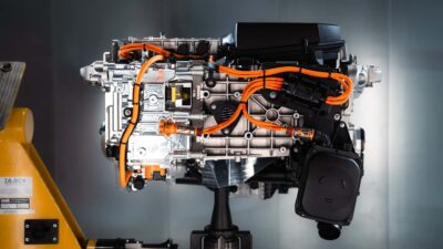 Hidrogen Baru BMW: Wujud Bahan Bakar Generasi Terbaru
