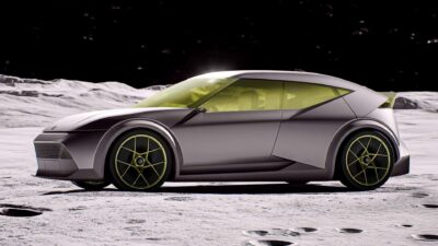 Hidupkan Mobil Anda! Hyundai Three Concept: Veloster Futuristik