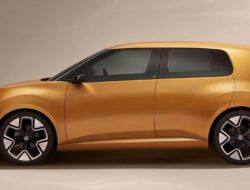 Kritik Gagang Pintu Pop-Out oleh Bos Volkswagen